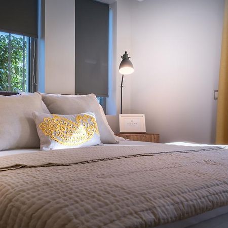 Akemi Luxury Villa Циливи Екстериор снимка